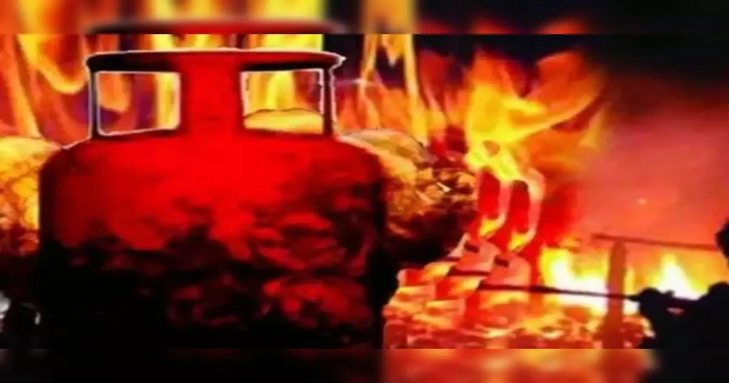 cylinder blast in dehradun